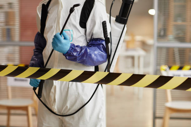 Professional Biohazard technician working in Evansville, IL